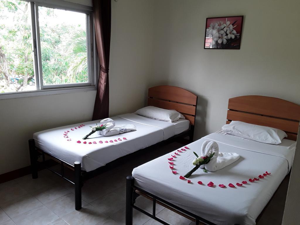 Vitoonguesthouse2Fanrooms & Aircondition Sukhothai Exteriér fotografie